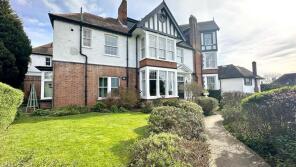 Flat 5, Willock Hall, Chalkwell Avenue, Westcliff-on-sea SS0 8NA