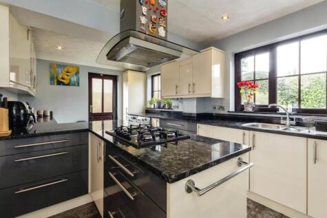 Cranberry Close, West Bridgford, NOTTINGHAM