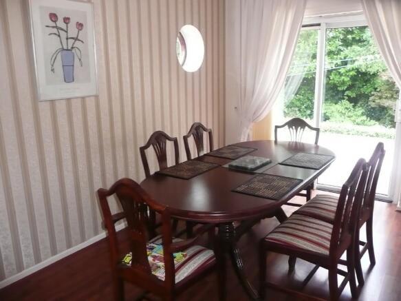 COME DINE WITH ME