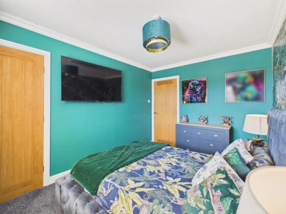 2 bed Semi-Detached for sale Image 12
