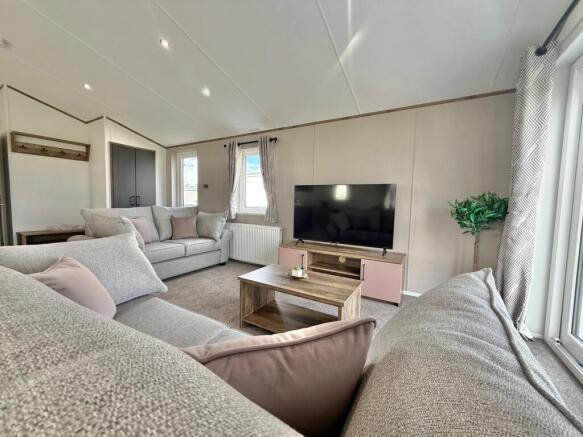 2 bed Lodge for sale Image 6