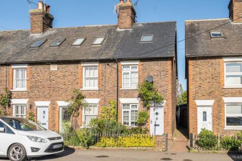 Maidstone Road, Marden, TN12