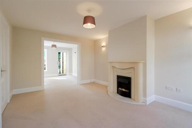Living Room b.jpg