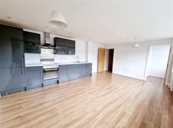 Living / Kitchen