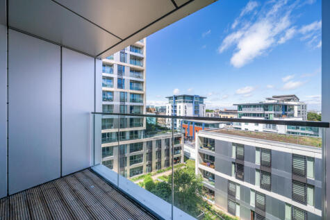 Buckhold Road, London, SW18