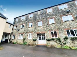 1, Foundry Mews, Combe Street, Chard TA20 1JB