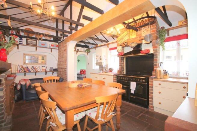 Kitchen/Breakfast Ro