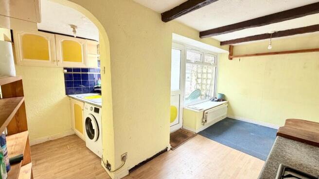 2 bed Cottage for sale Image 5