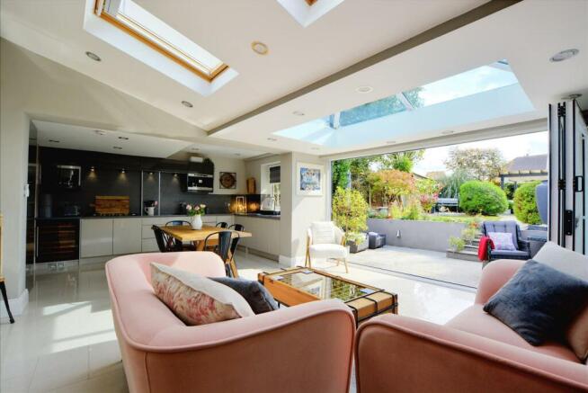 Living/Dining Kitchen