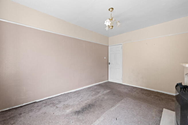 3 bed Semi-Detached for sale Image 5