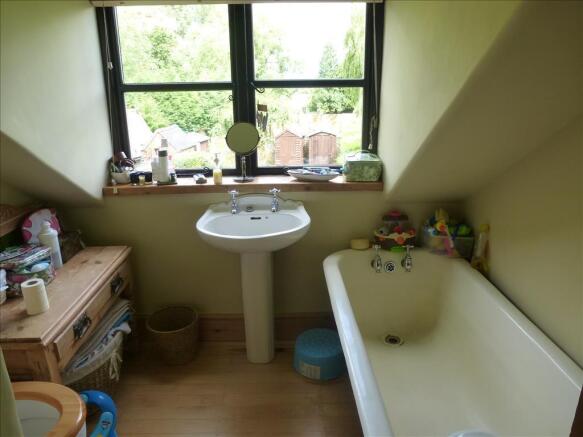 Photo 6