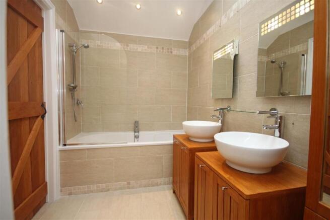 Shower Room/Wc