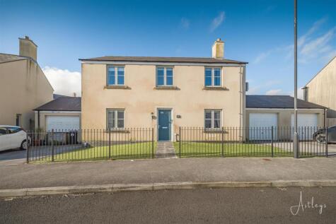 Y Gilfach, Llandarcy, Neath