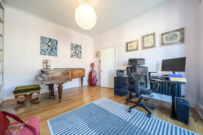 Reception/Bedroom