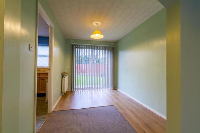 Living Dining Room (8)-HDR copy.jpg