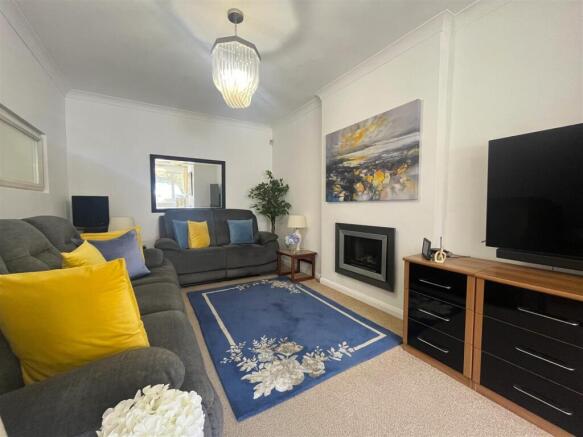 Living room.jpeg