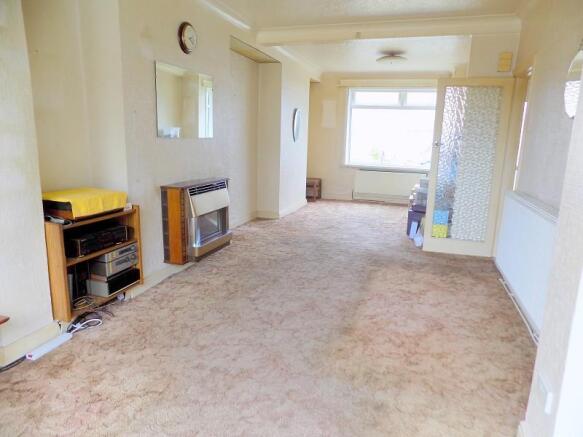 Living/Dining room.