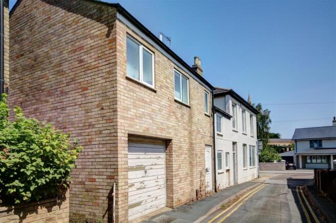 4 Parade Lane.jpg