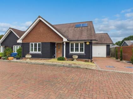 Owl Close, Billingshurst, West Sussex