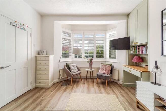 PHYLLIS AVENUE, 18 (15).jpg