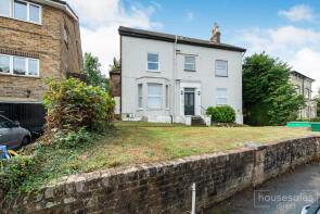 Flat 3, 16, Grovehill Road, Redhill RH1 6PJ
