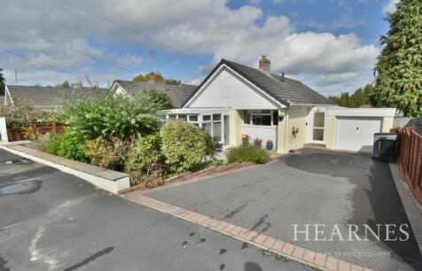 Ameys Lane, Ferndown, BH22