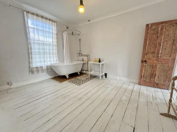 1 bed Flat to rent Image 8