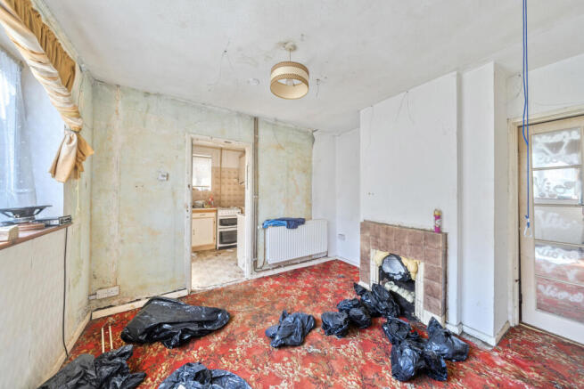 22-682323328ab39-...