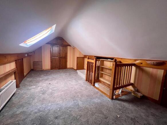 Loft room.jpg
