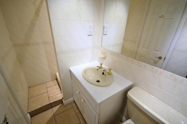 En Suite Shower Room