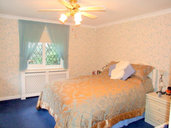 Photo 9