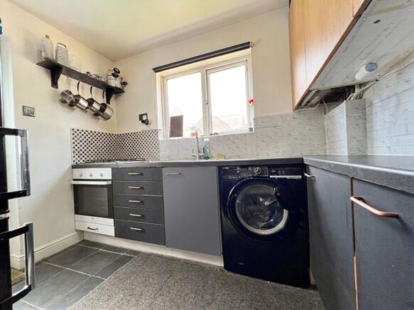 2 bed Terraced for sale Image 4