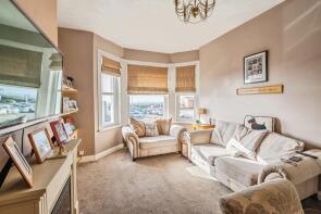 Flat 2, 32, Claremont Road, Seaford BN25 2BD