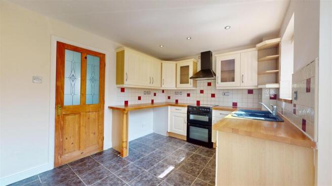 Watchcote 5 Kitchen.jpg