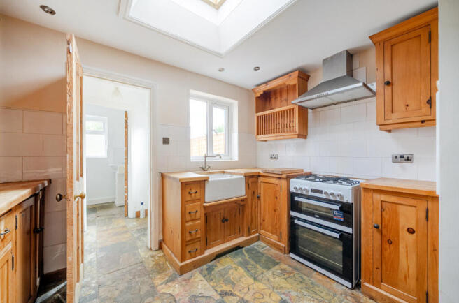 2 bed Terraced for sale Image 5