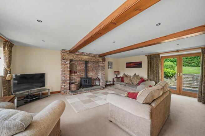 4 bed Detached for sale Image 6