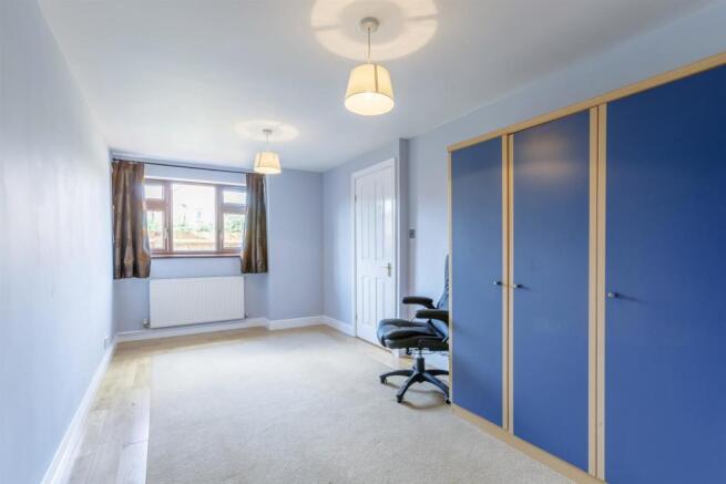 8474313-interior23v2.jpg
