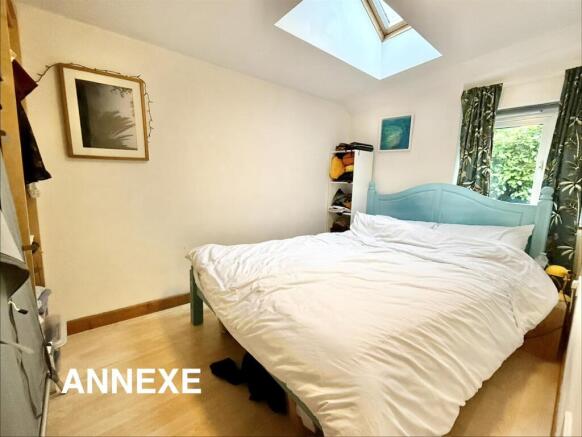 ANNEXE