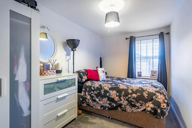 bedroom2