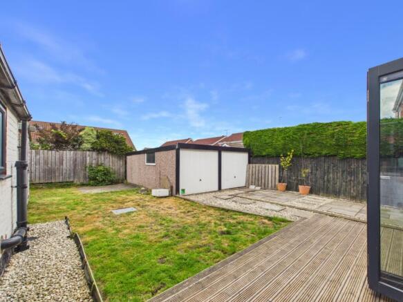 4 bed Semi-Detached for sale Image 4