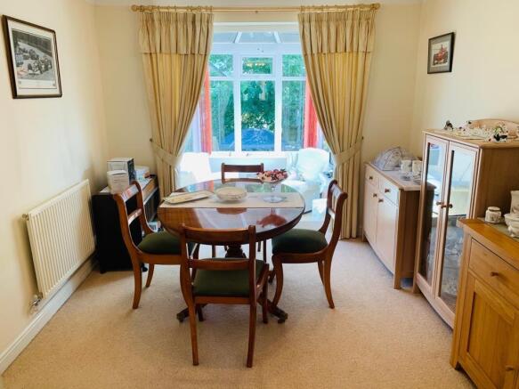 dining room.jpg