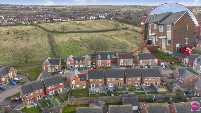 Lamplight Way, Castle Gresley (7).jpg