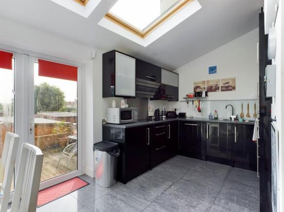 Kitchen/breakfast