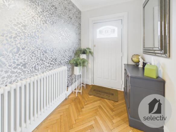 4 bed Semi-Detached for sale Image 10