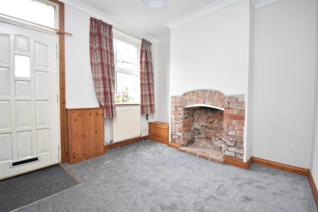 2 bed Terraced for sale Image 4