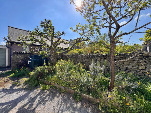 3 bed Character Property for sale Image 11