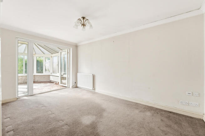 3 bed Bungalow for sale Image 12