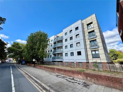 Brighton Road, Purley, CR8