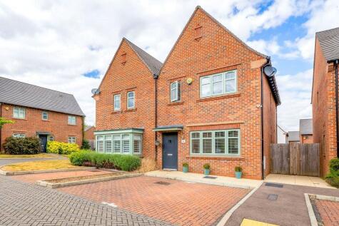 Fullers Avenue, Watford, Hertfordshire, WD25