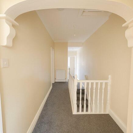 4 bed Terraced for sale Image 8